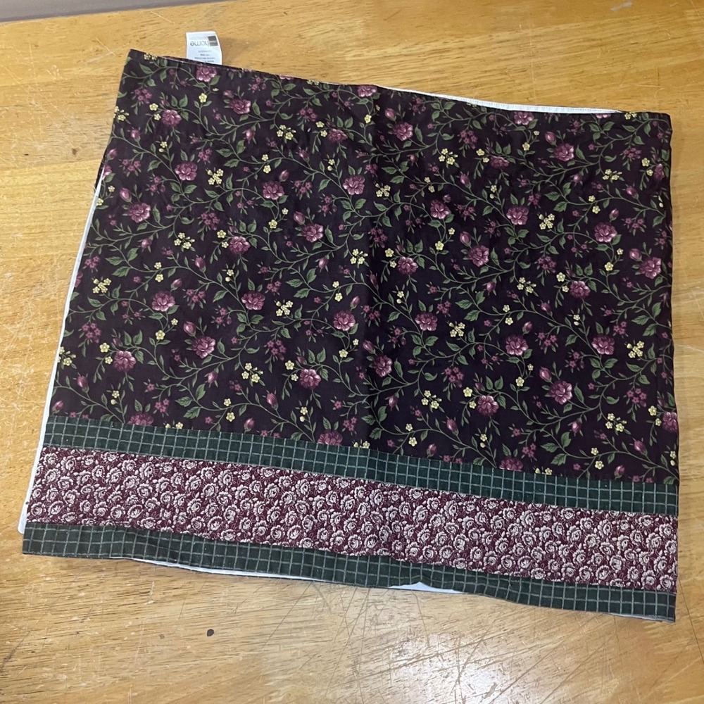 JCPenney Home Collection Plum Floral‎ Cotton Window Valance 80x18 Vtg Style